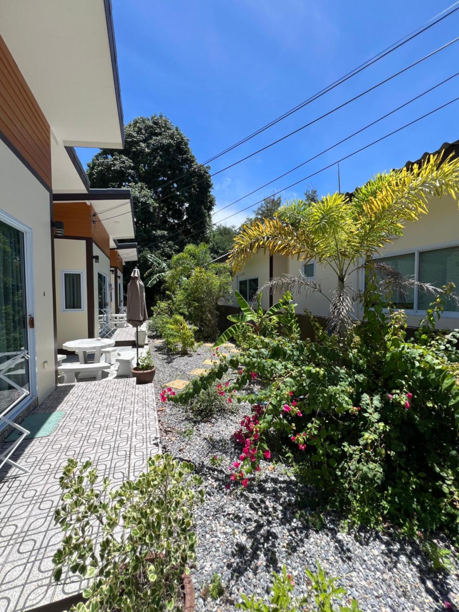 Bsk Bungalows Lipa Noi Exteriér fotografie