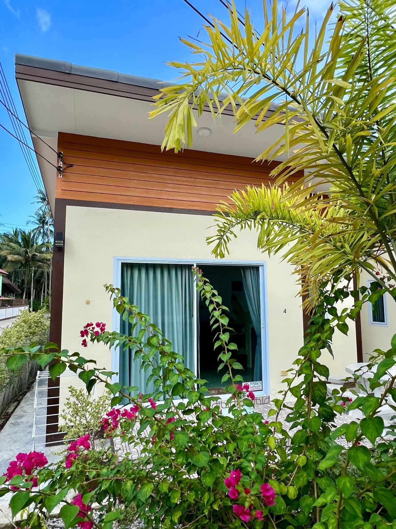 Bsk Bungalows Lipa Noi Exteriér fotografie